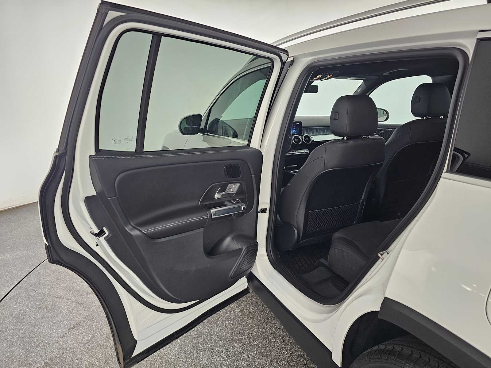 2026 Mercedes-Benz GLB 250 SUV