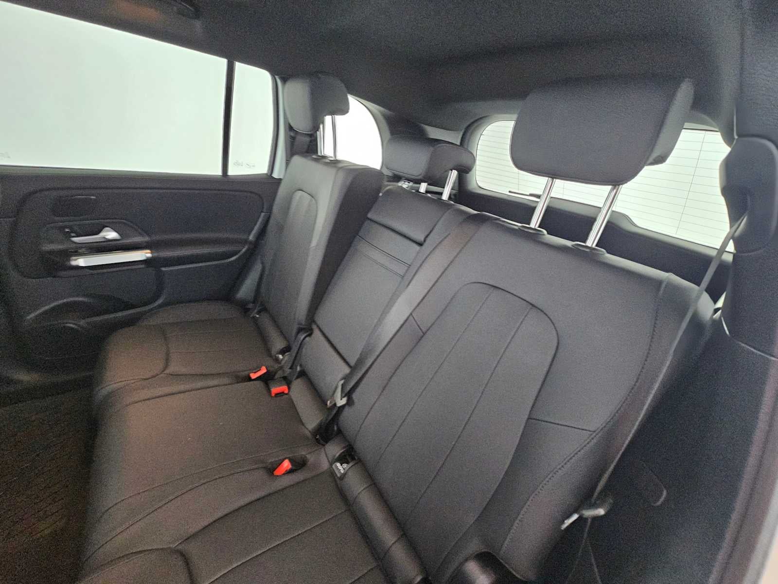 2026 Mercedes-Benz GLB 250 SUV