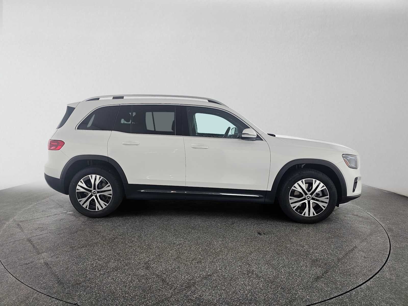 2026 Mercedes-Benz GLB 250 SUV