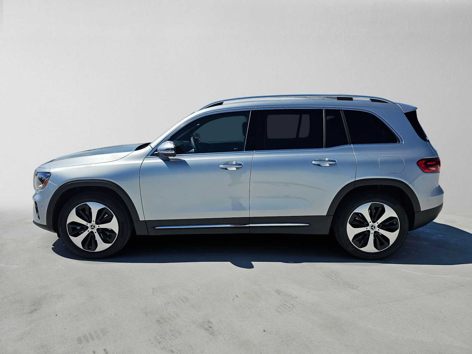 2026 Mercedes-Benz GLB 250 SUV