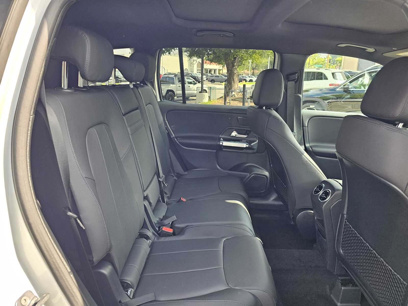 2026 Mercedes-Benz GLB 250 SUV