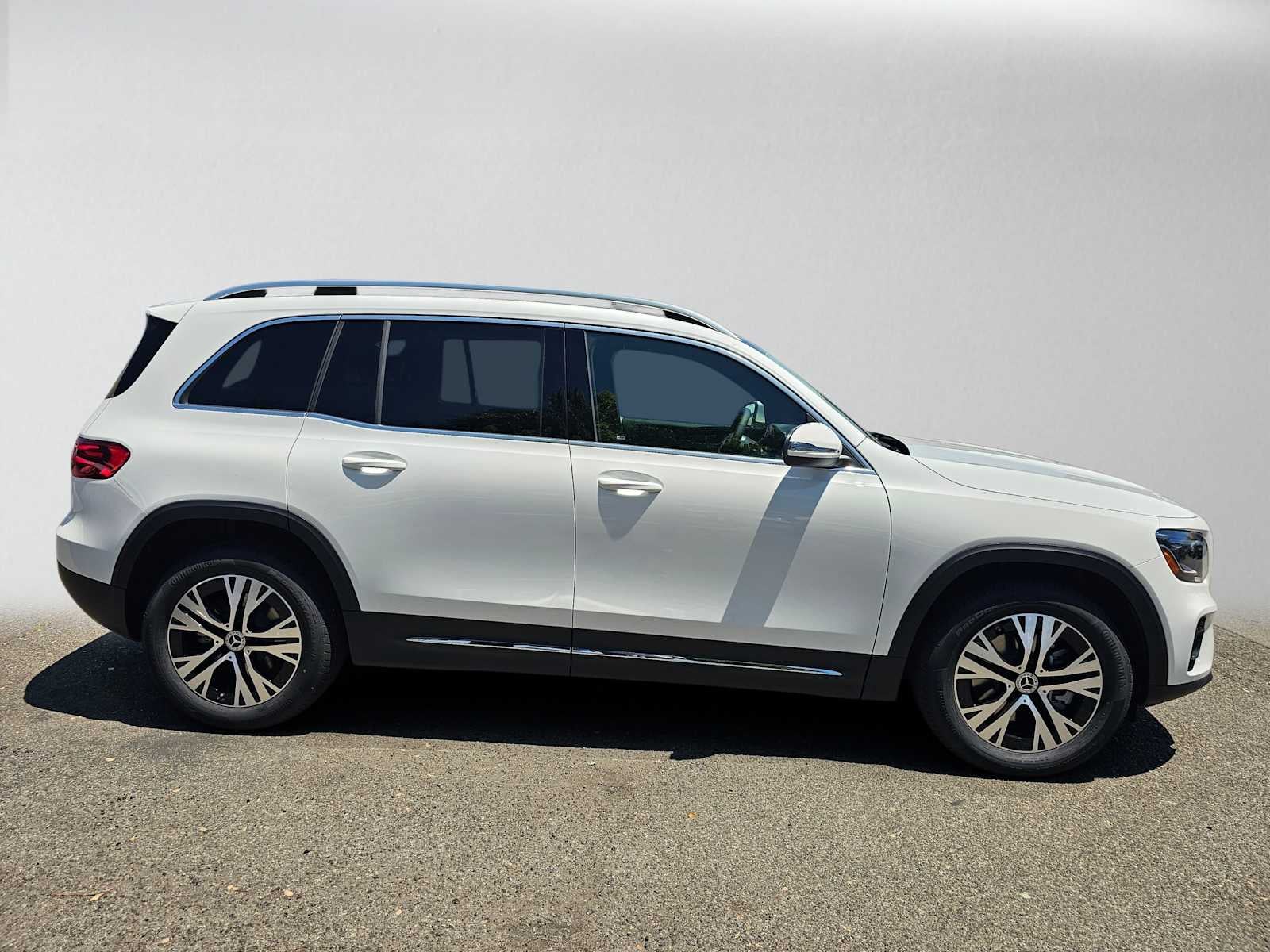 2026 Mercedes-Benz GLB 250 SUV