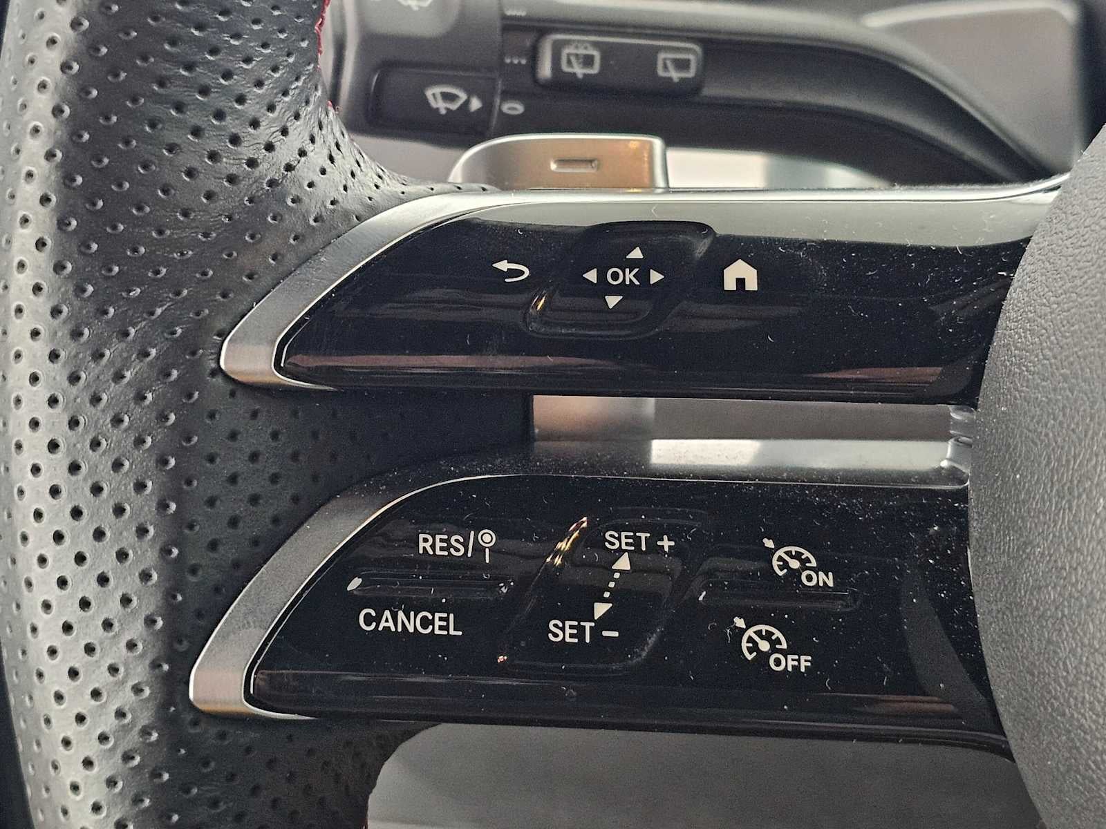 2024 Mercedes-Benz GLB 250 SUV