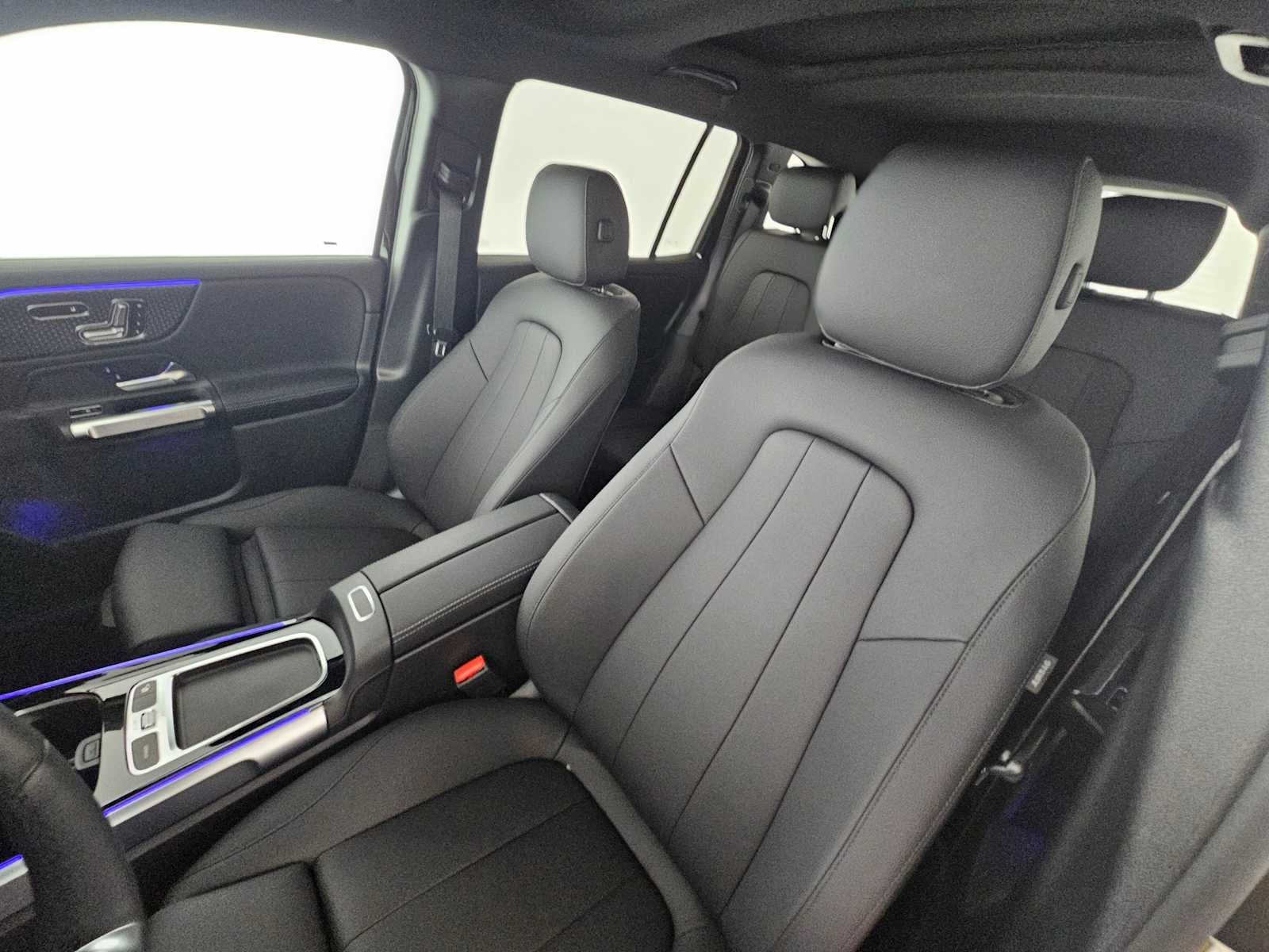 2026 Mercedes-Benz GLB 250 SUV