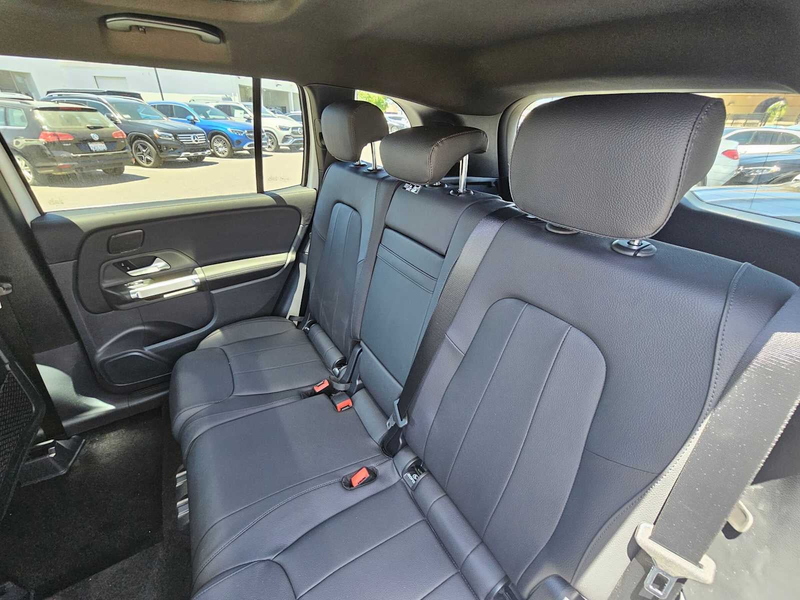 2026 Mercedes-Benz GLB 250 SUV