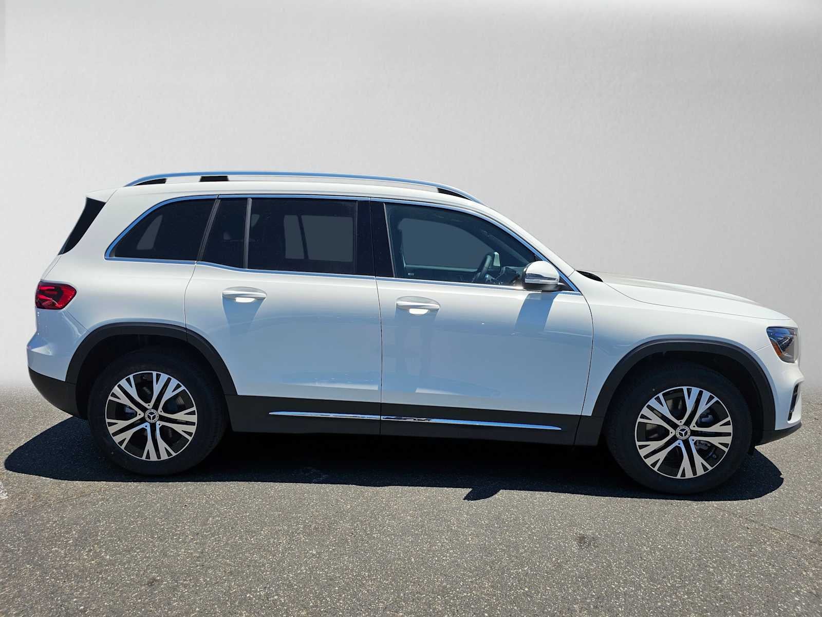 2026 Mercedes-Benz GLB 250 SUV