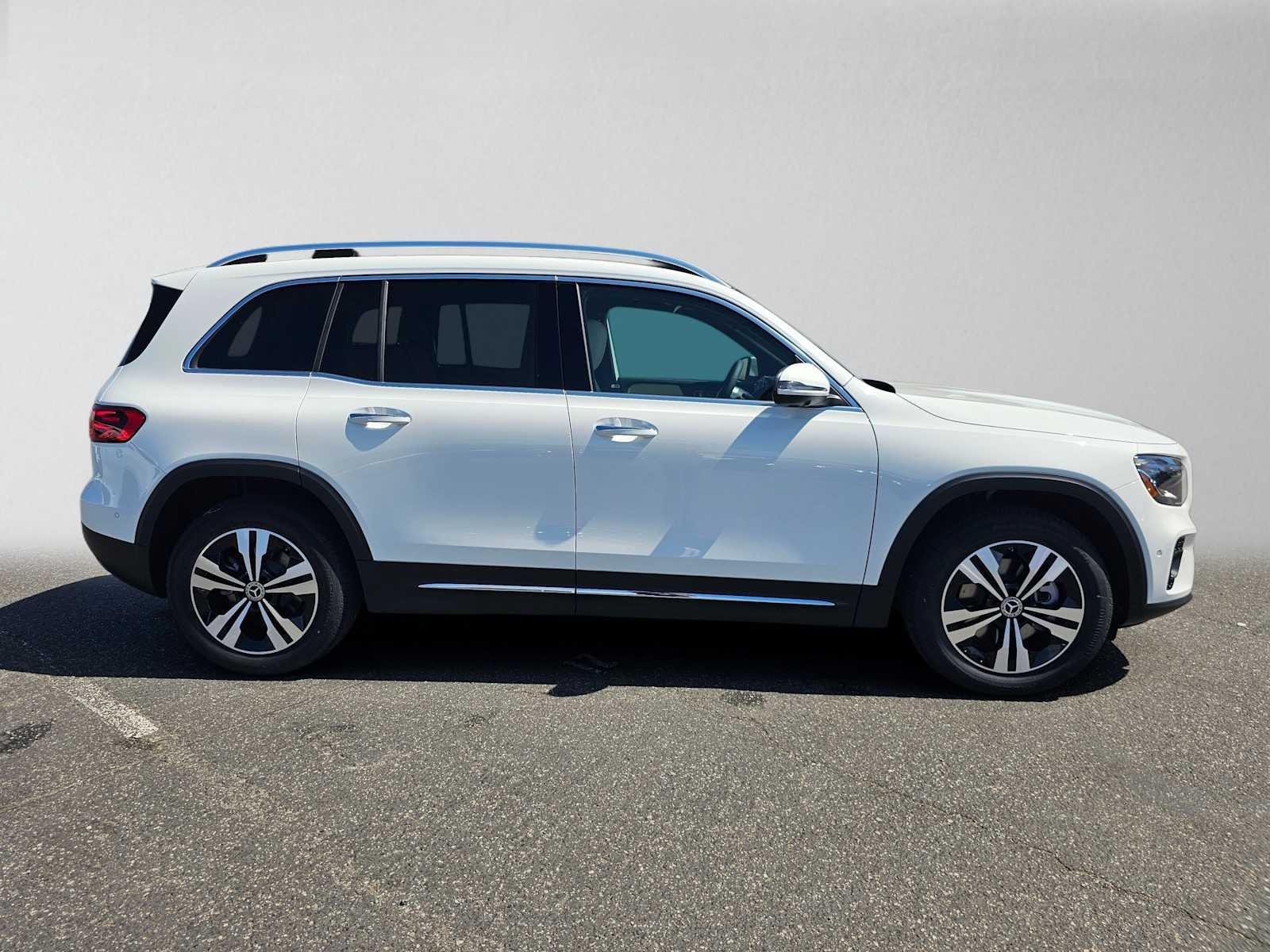 2026 Mercedes-Benz GLB 250 SUV