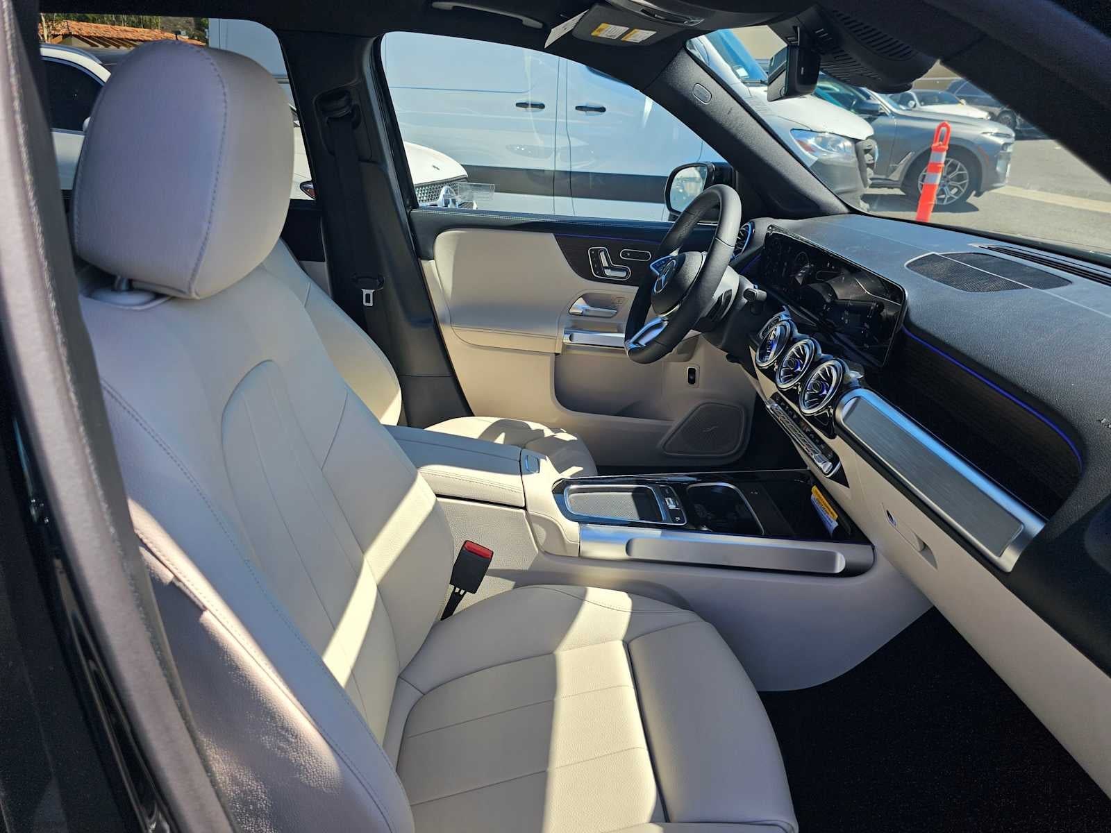 2026 Mercedes-Benz GLB 250 SUV