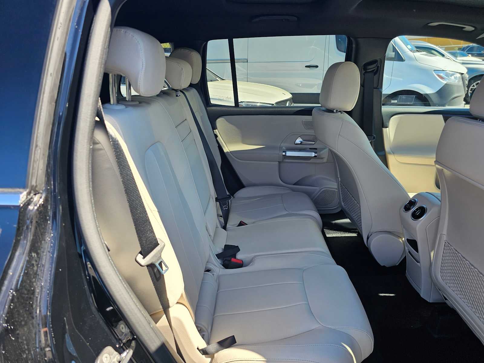 2026 Mercedes-Benz GLB 250 SUV