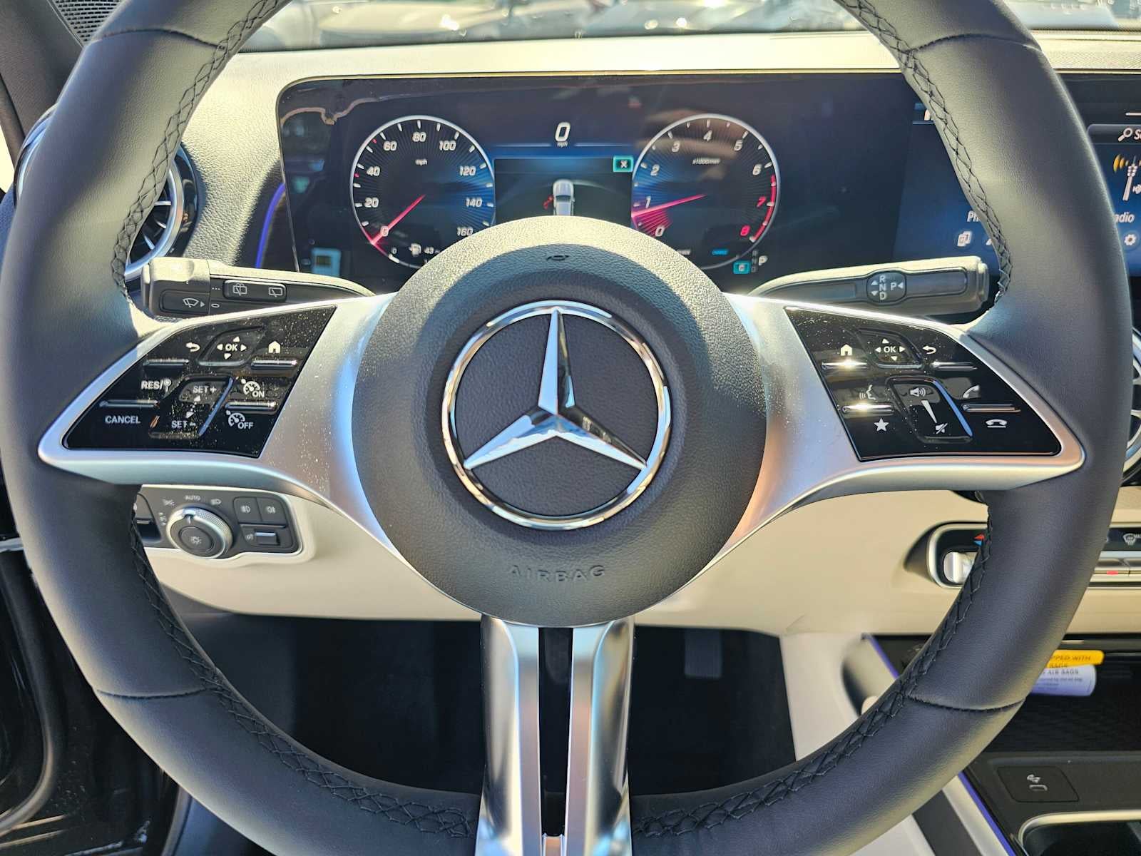 2026 Mercedes-Benz GLB 250 SUV