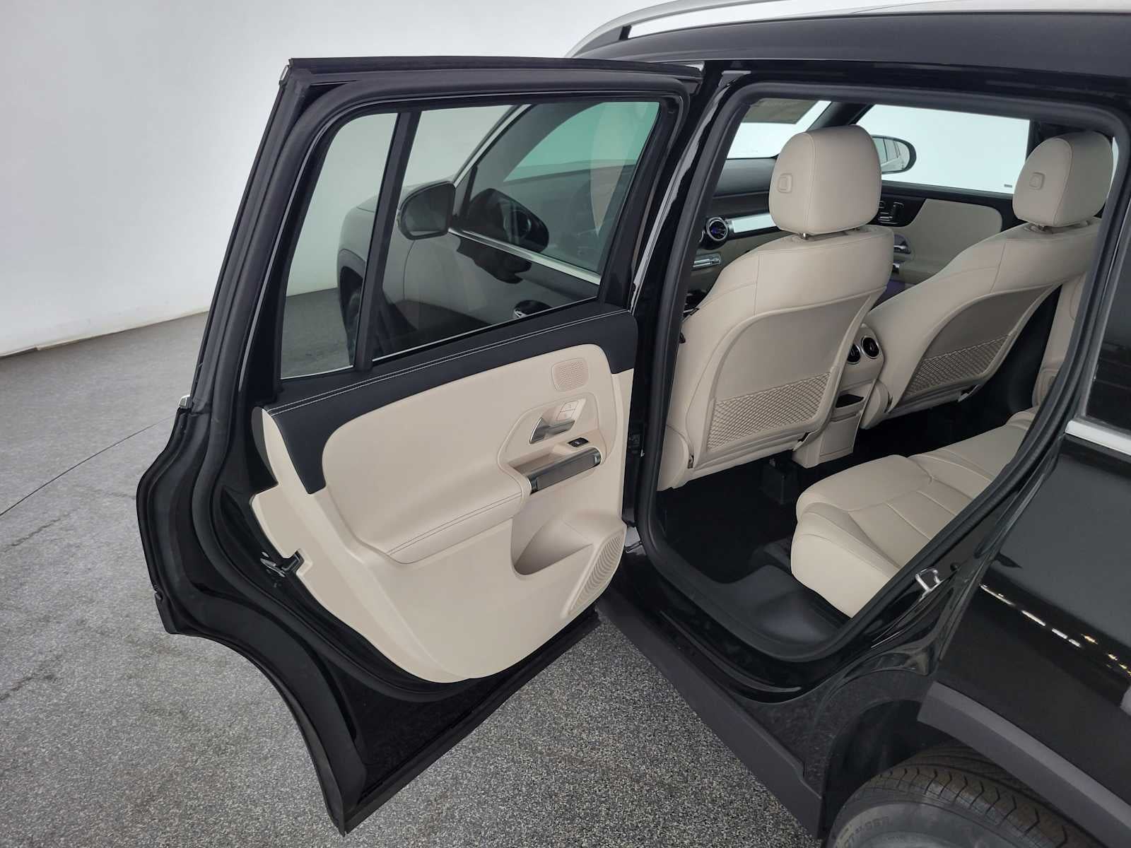 2026 Mercedes-Benz GLB 250 SUV