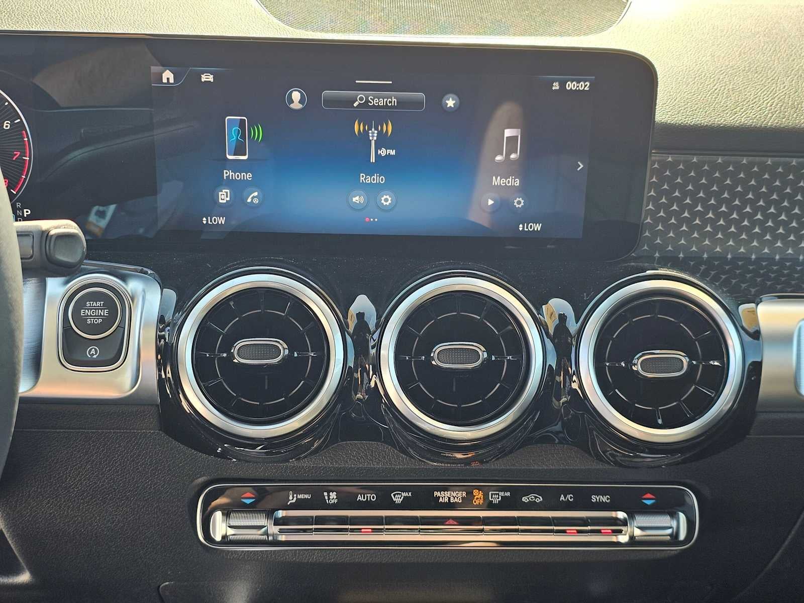 2026 Mercedes-Benz GLB 250 SUV
