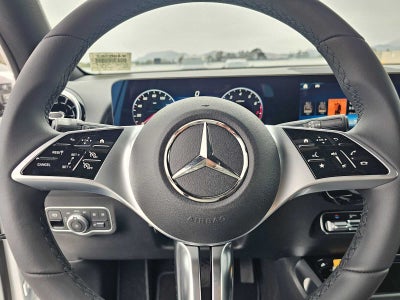 2026 Mercedes-Benz GLB 250 SUV