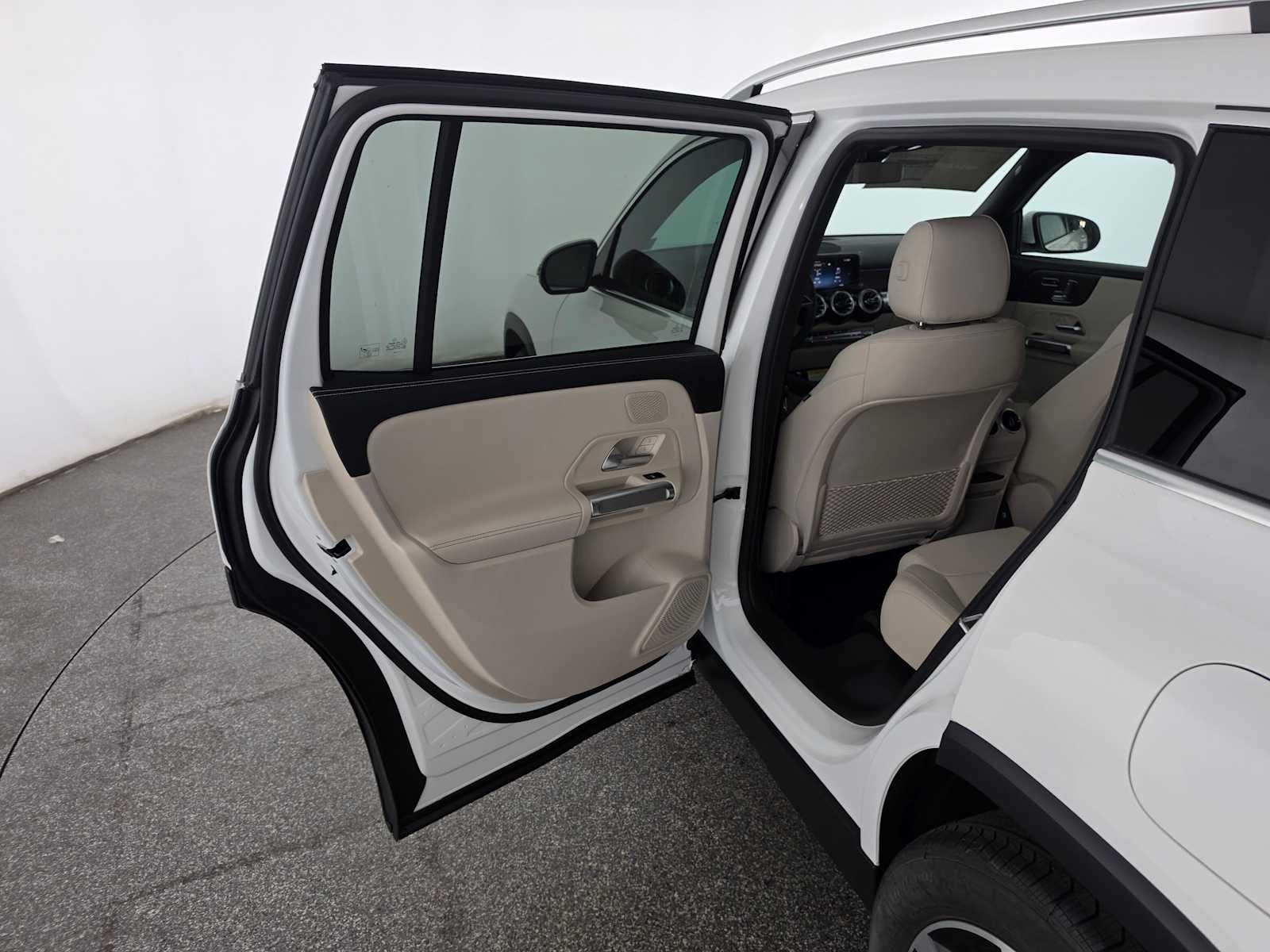 2026 Mercedes-Benz GLB 250 SUV