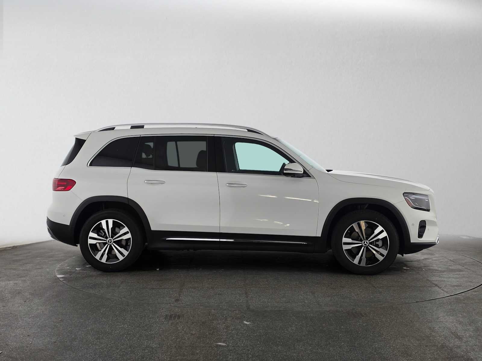 2026 Mercedes-Benz GLB 250 SUV