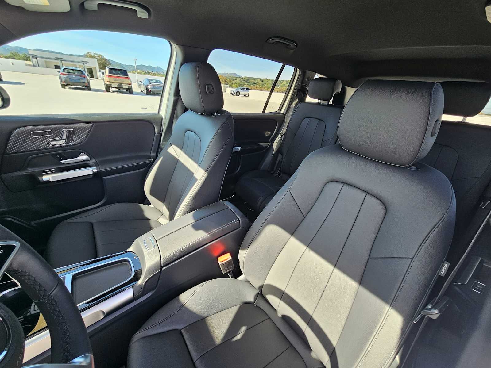 2026 Mercedes-Benz GLB 250 SUV