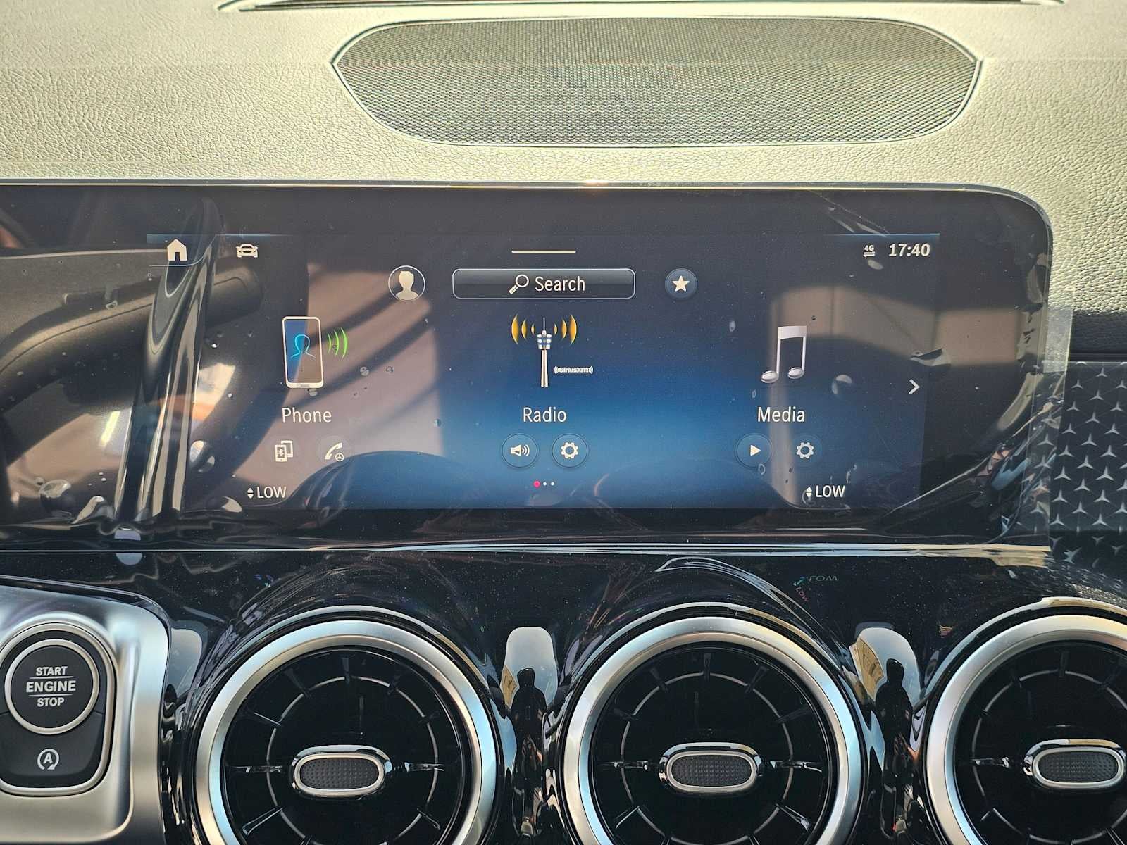 2026 Mercedes-Benz GLB 250 SUV