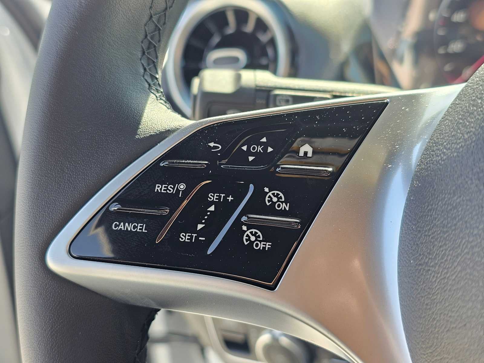 2026 Mercedes-Benz GLB 250 SUV