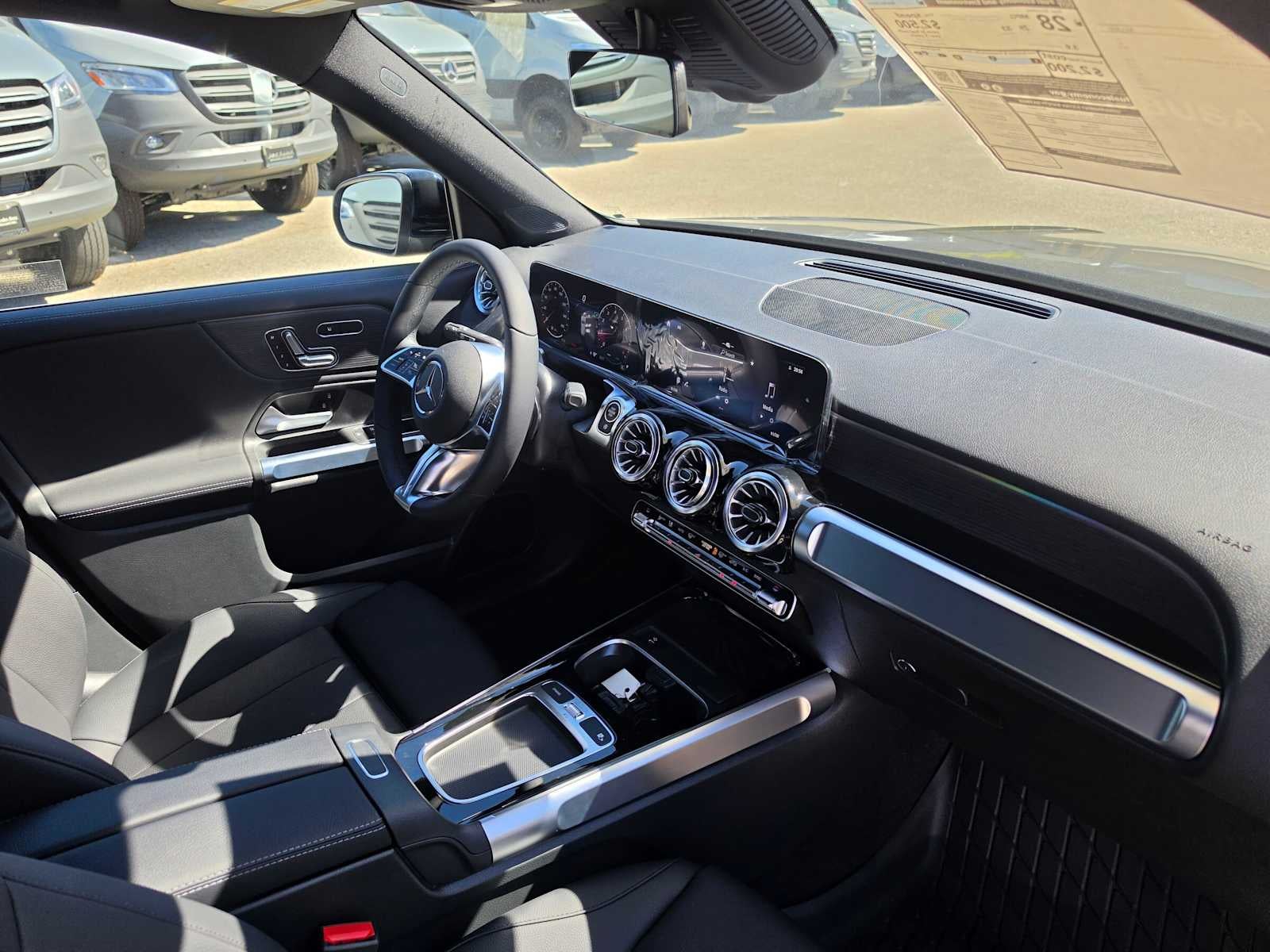 2026 Mercedes-Benz GLB 250 SUV