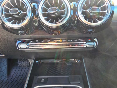 2026 Mercedes-Benz GLB 250 SUV