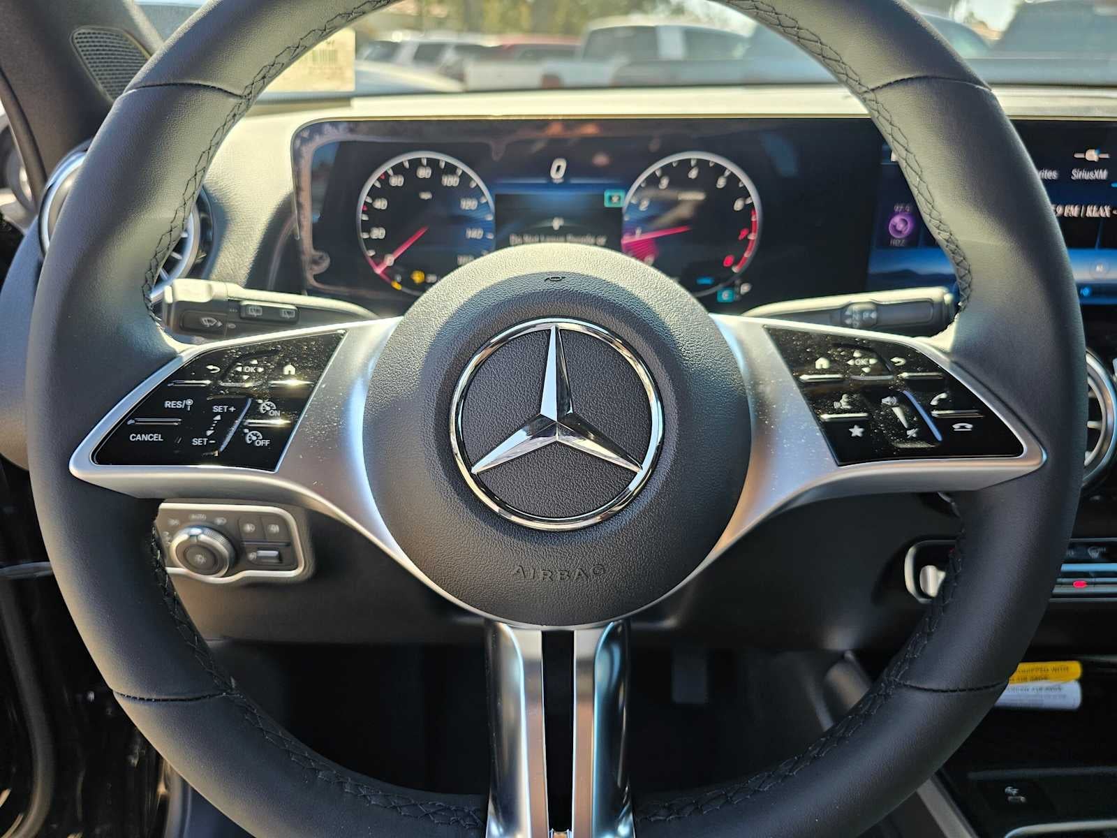 2026 Mercedes-Benz GLB 250 SUV