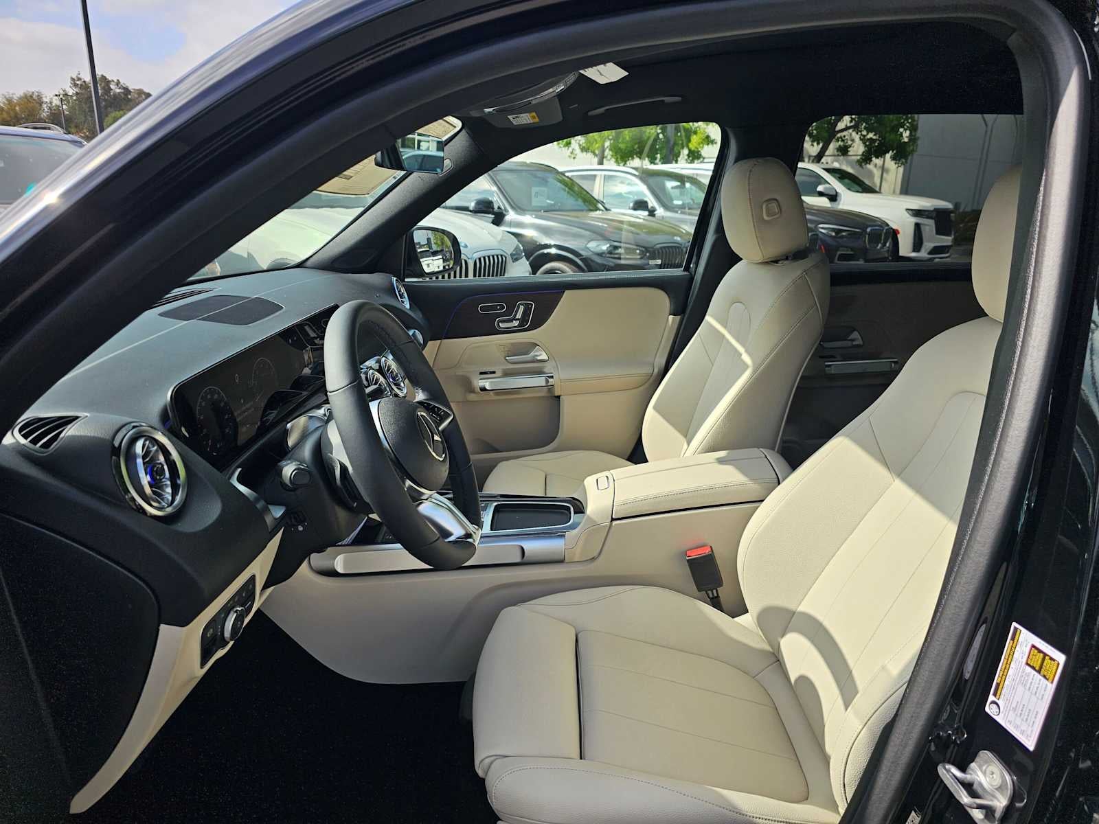2026 Mercedes-Benz GLB 250 SUV