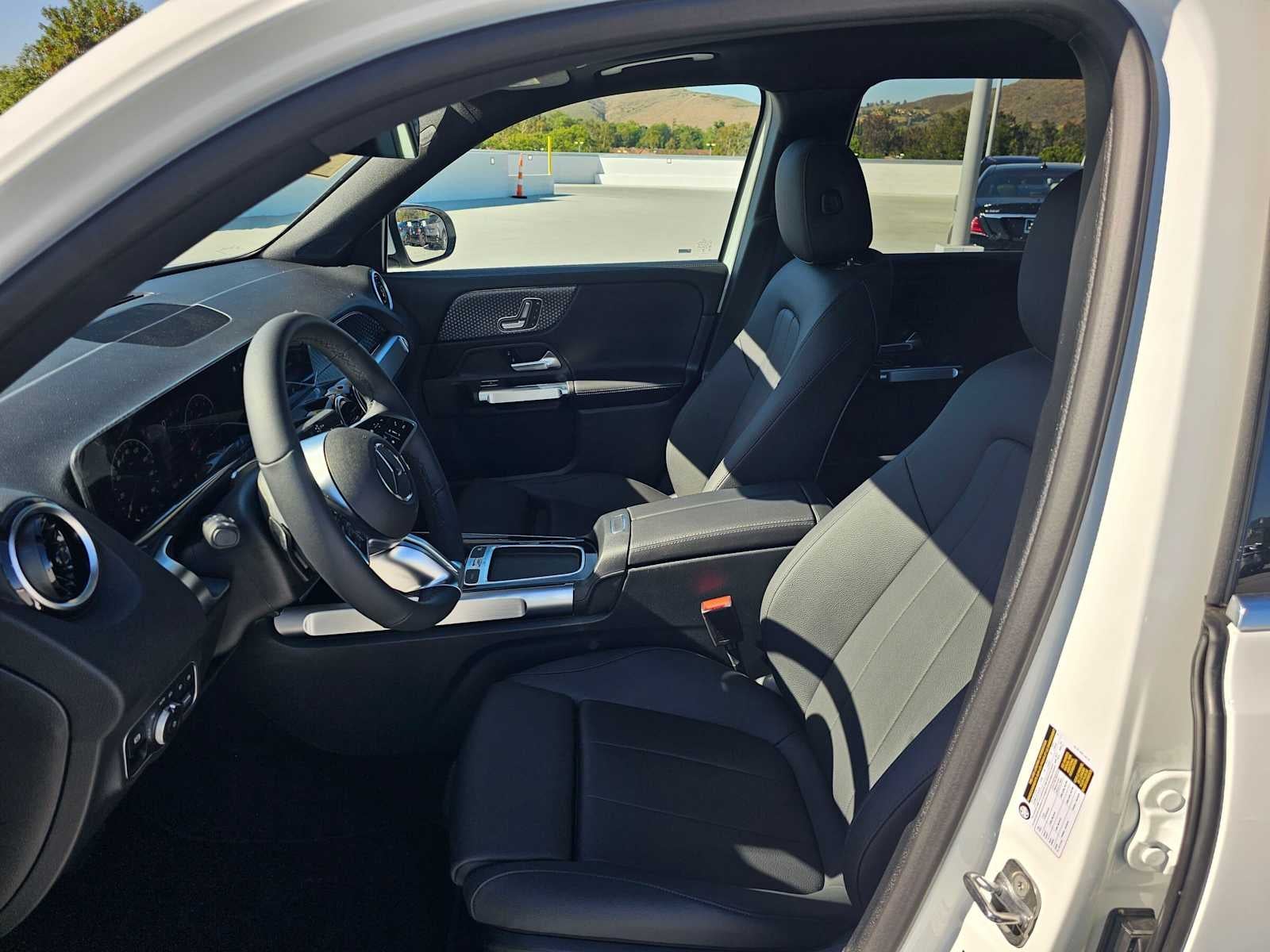 2026 Mercedes-Benz GLB 250 SUV