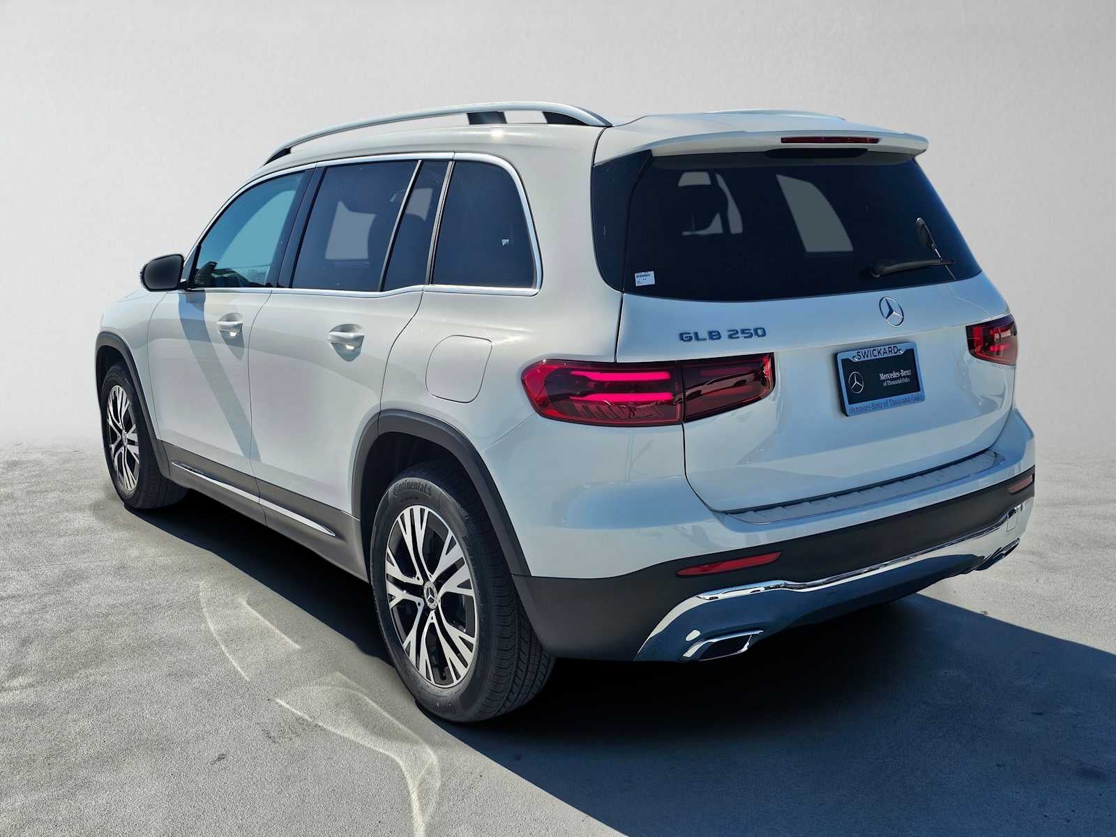 2026 Mercedes-Benz GLB 250 SUV
