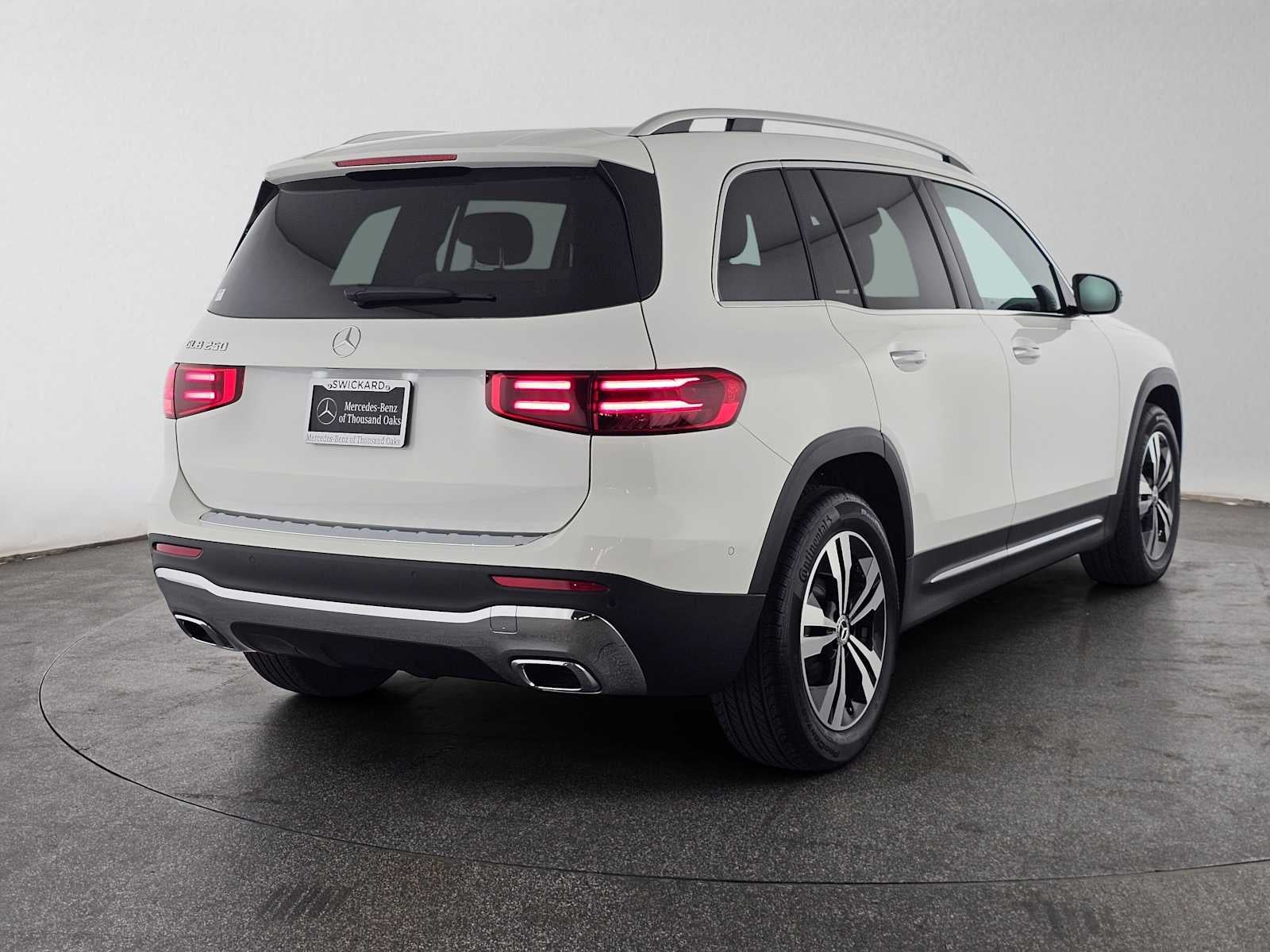 2026 Mercedes-Benz GLB 250 SUV