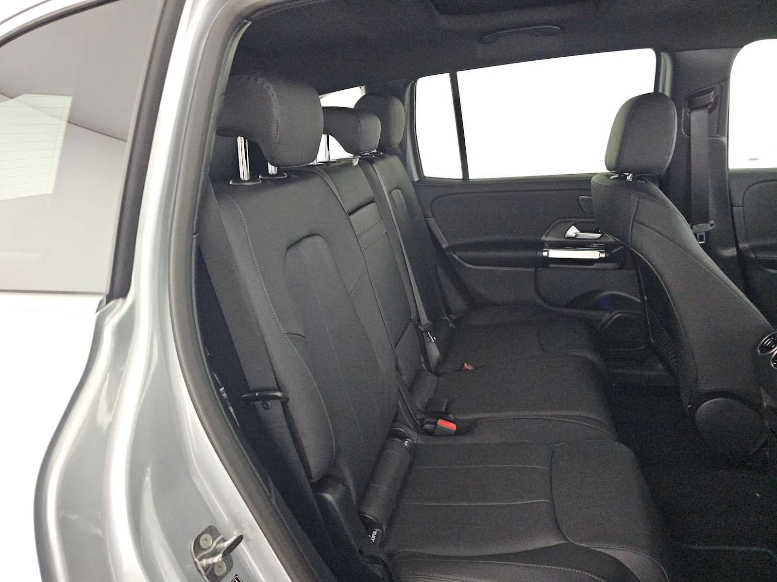 2026 Mercedes-Benz GLB 250 SUV