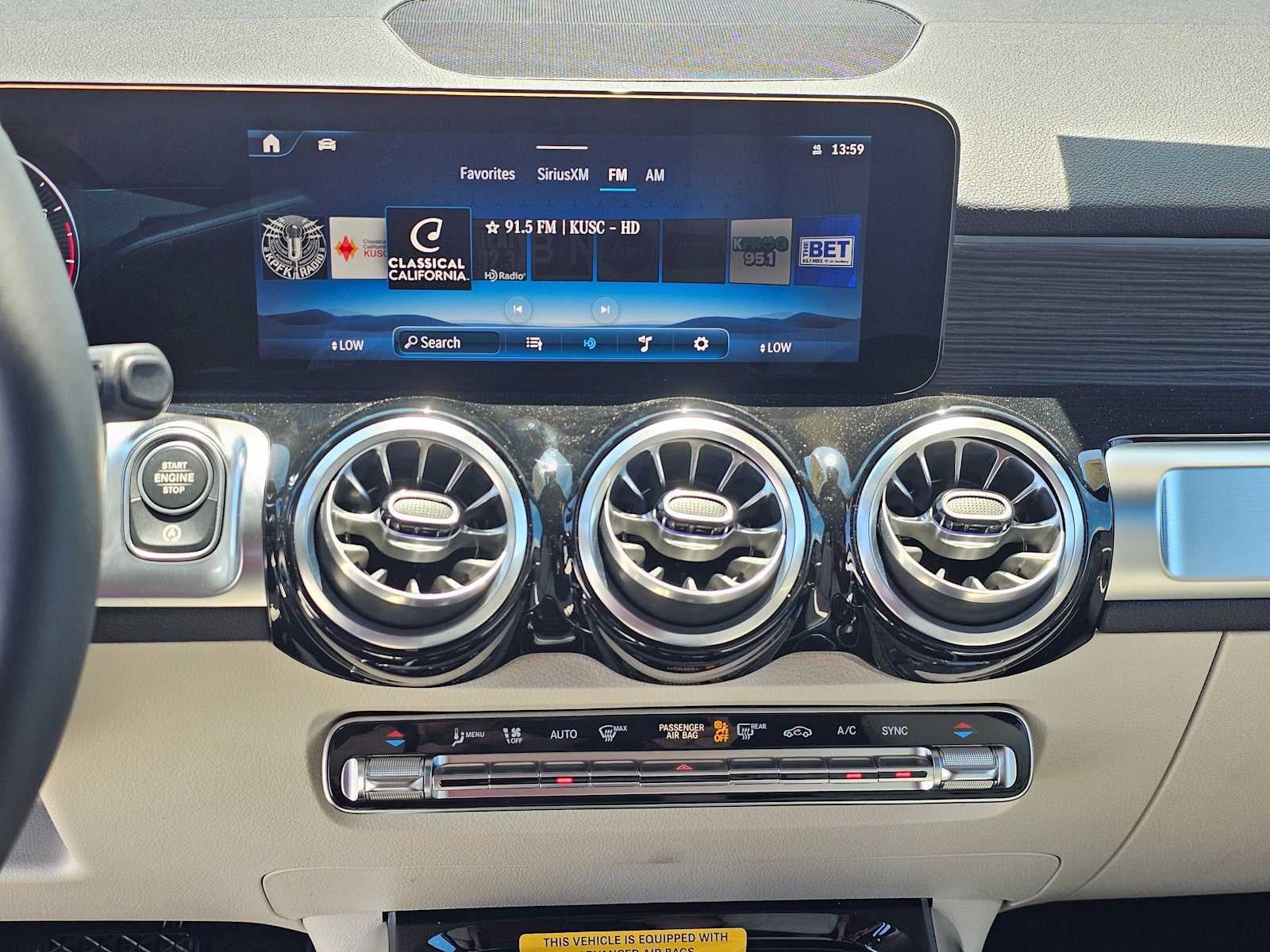 2026 Mercedes-Benz GLB 250 SUV