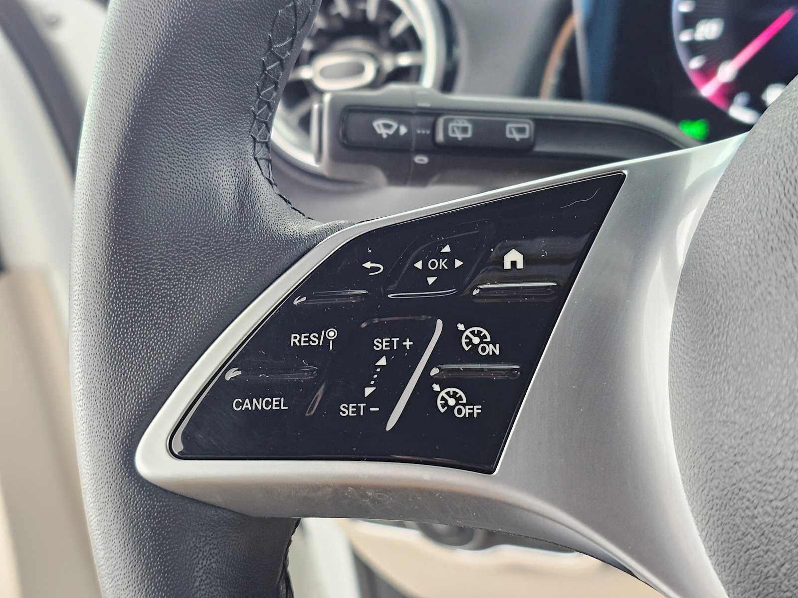 2025 Mercedes-Benz GLB GLB 250