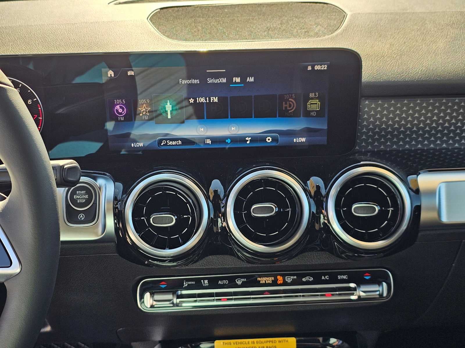 2026 Mercedes-Benz GLB 250 SUV
