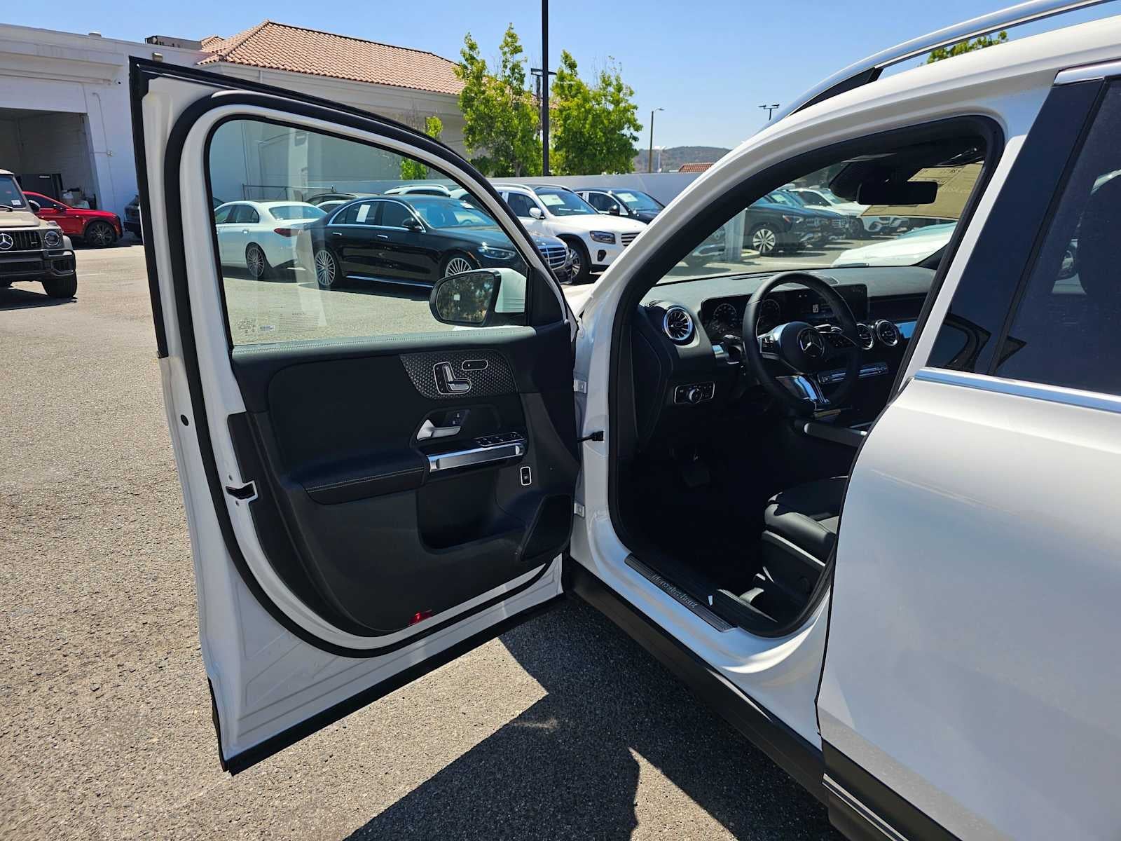 2026 Mercedes-Benz GLB 250 SUV