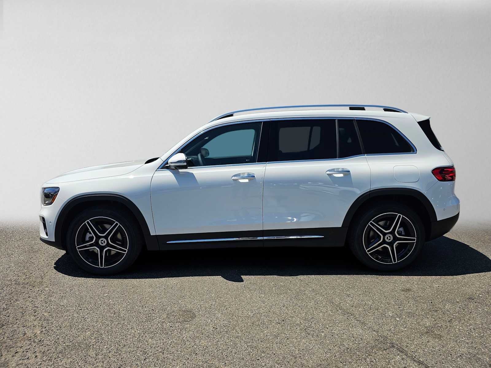 2026 Mercedes-Benz GLB 250 SUV