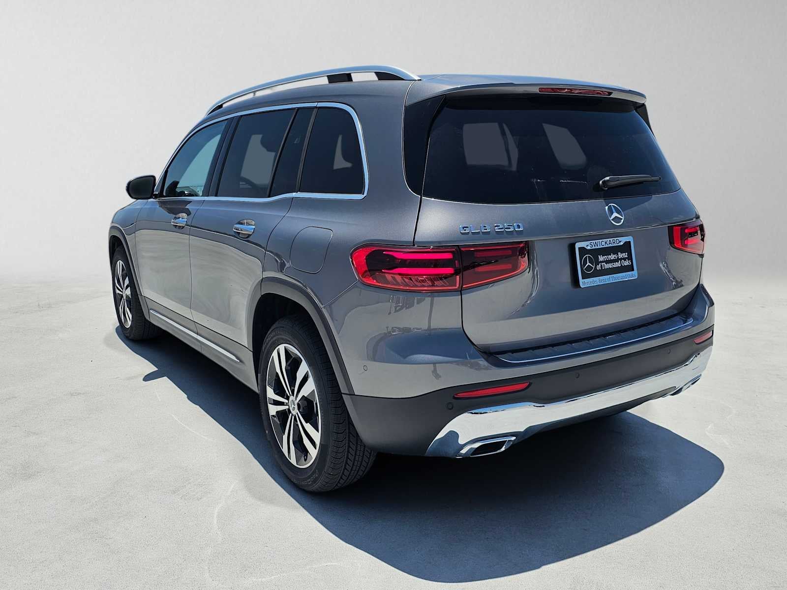 2026 Mercedes-Benz GLB 250 SUV