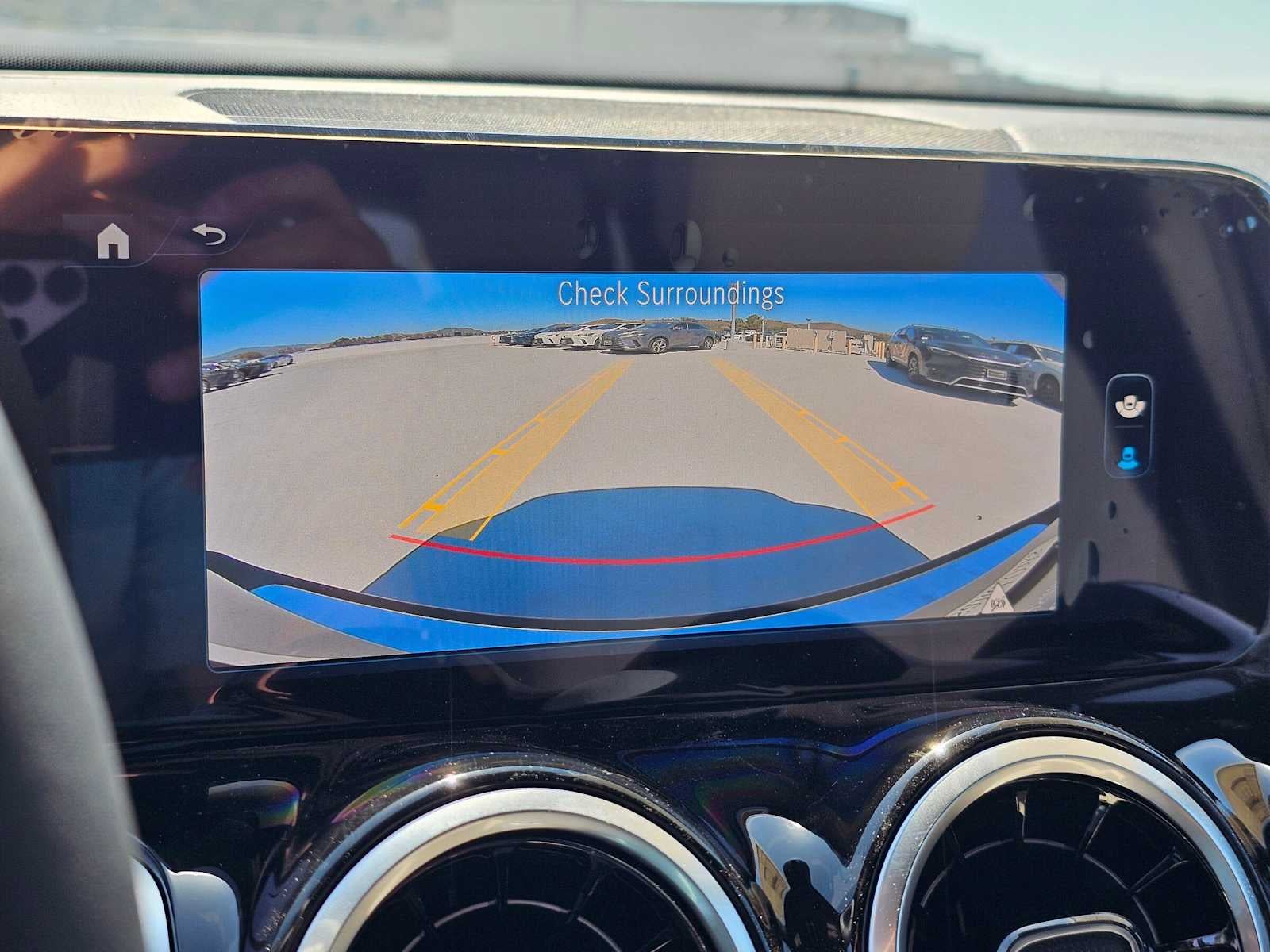 2026 Mercedes-Benz GLB 250 SUV