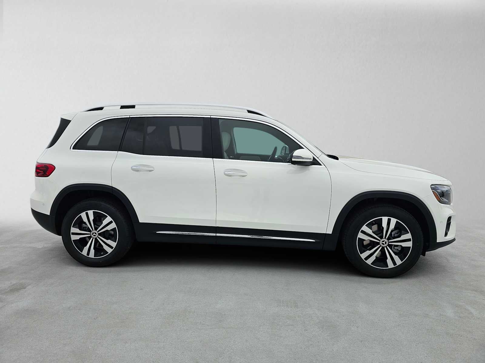 2026 Mercedes-Benz GLB 250 SUV