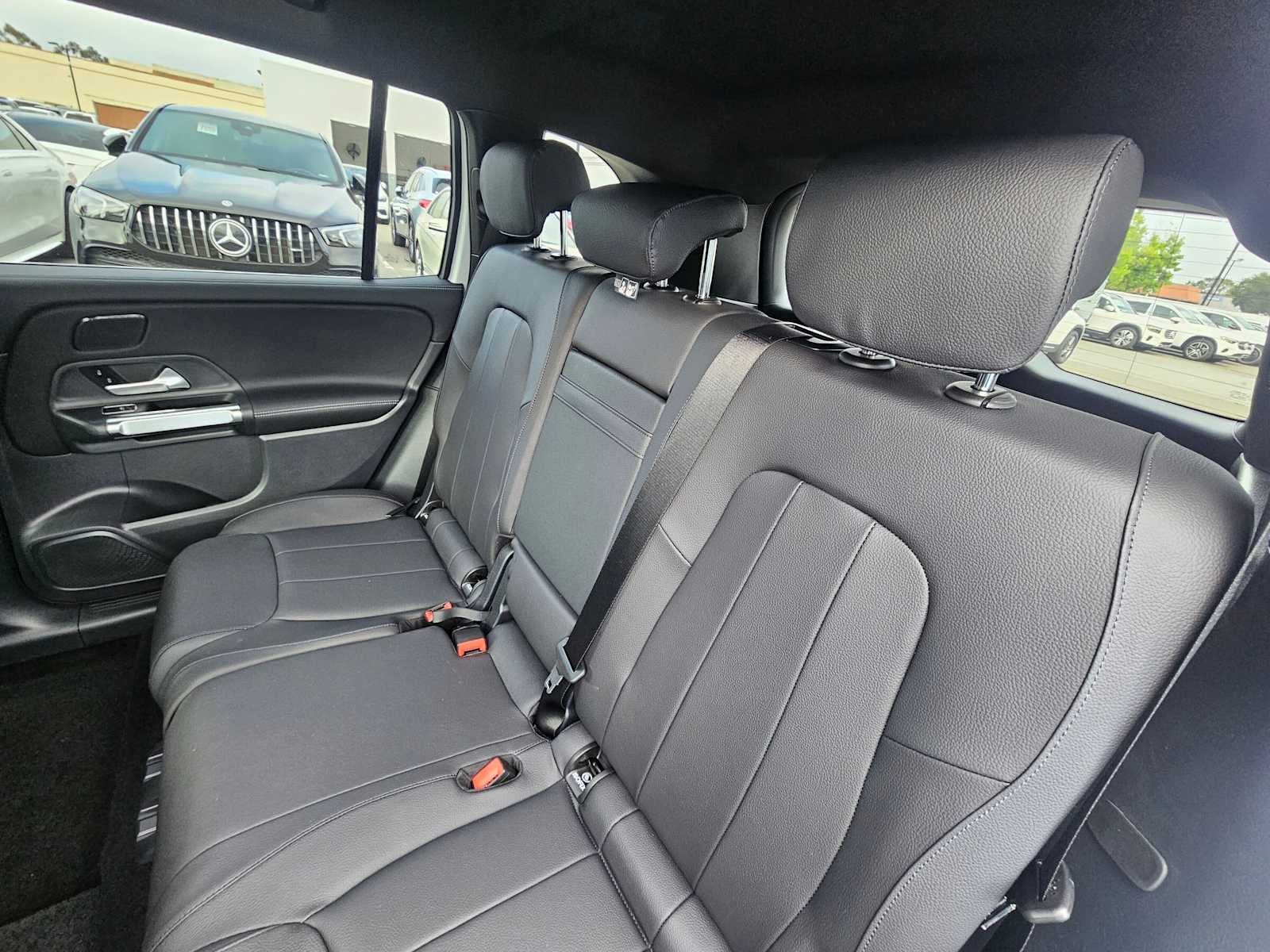 2026 Mercedes-Benz GLB 250 SUV