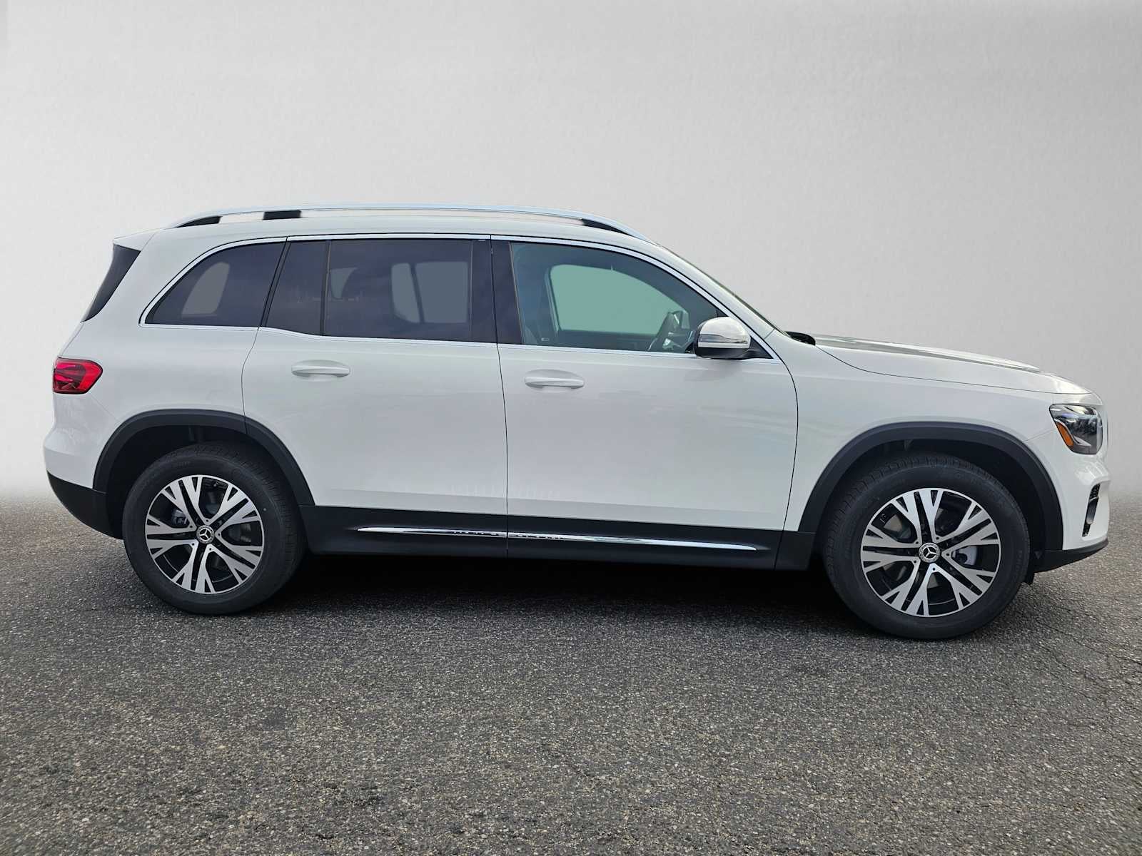2026 Mercedes-Benz GLB 250 SUV