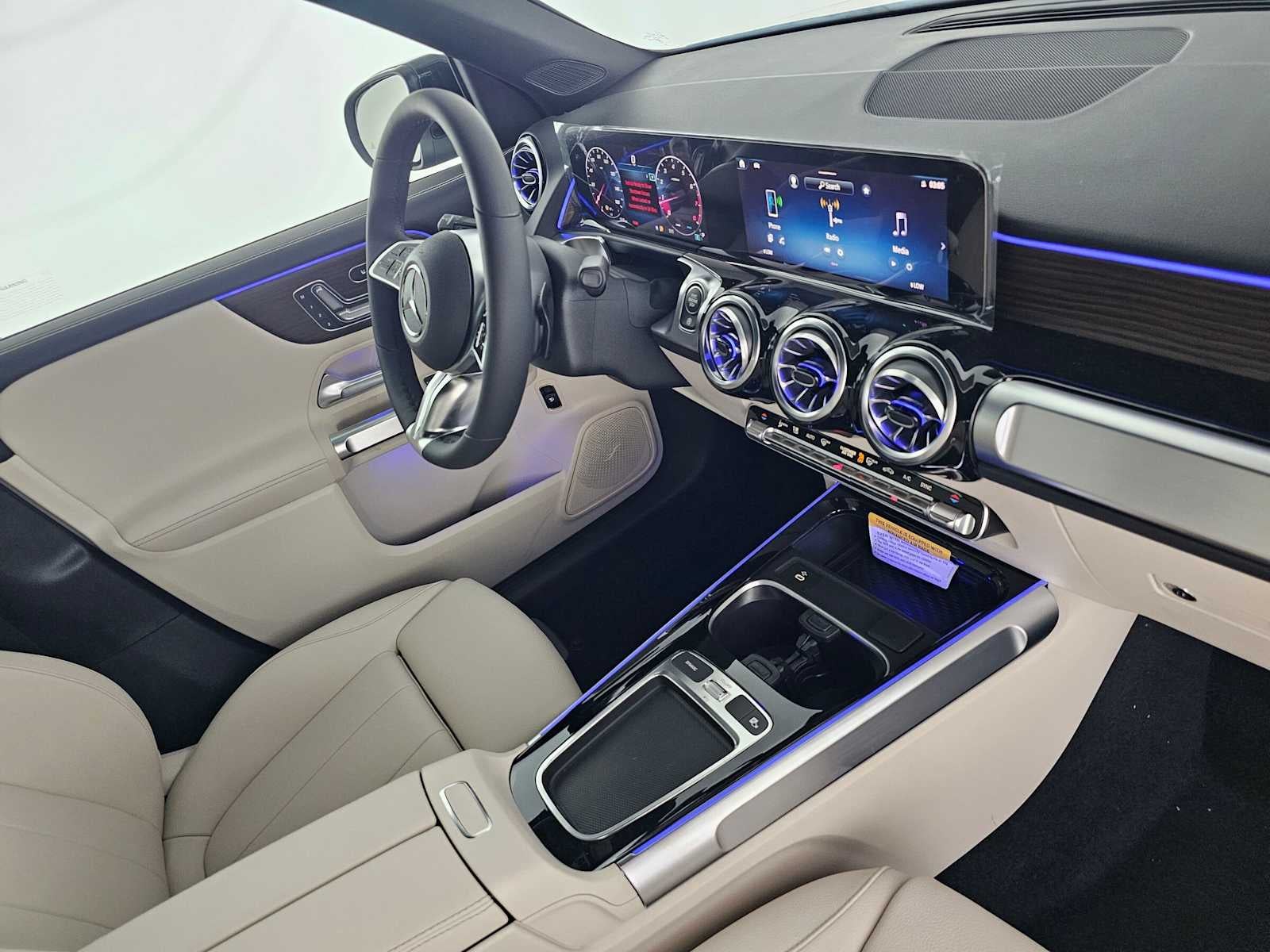2026 Mercedes-Benz GLB 250 SUV