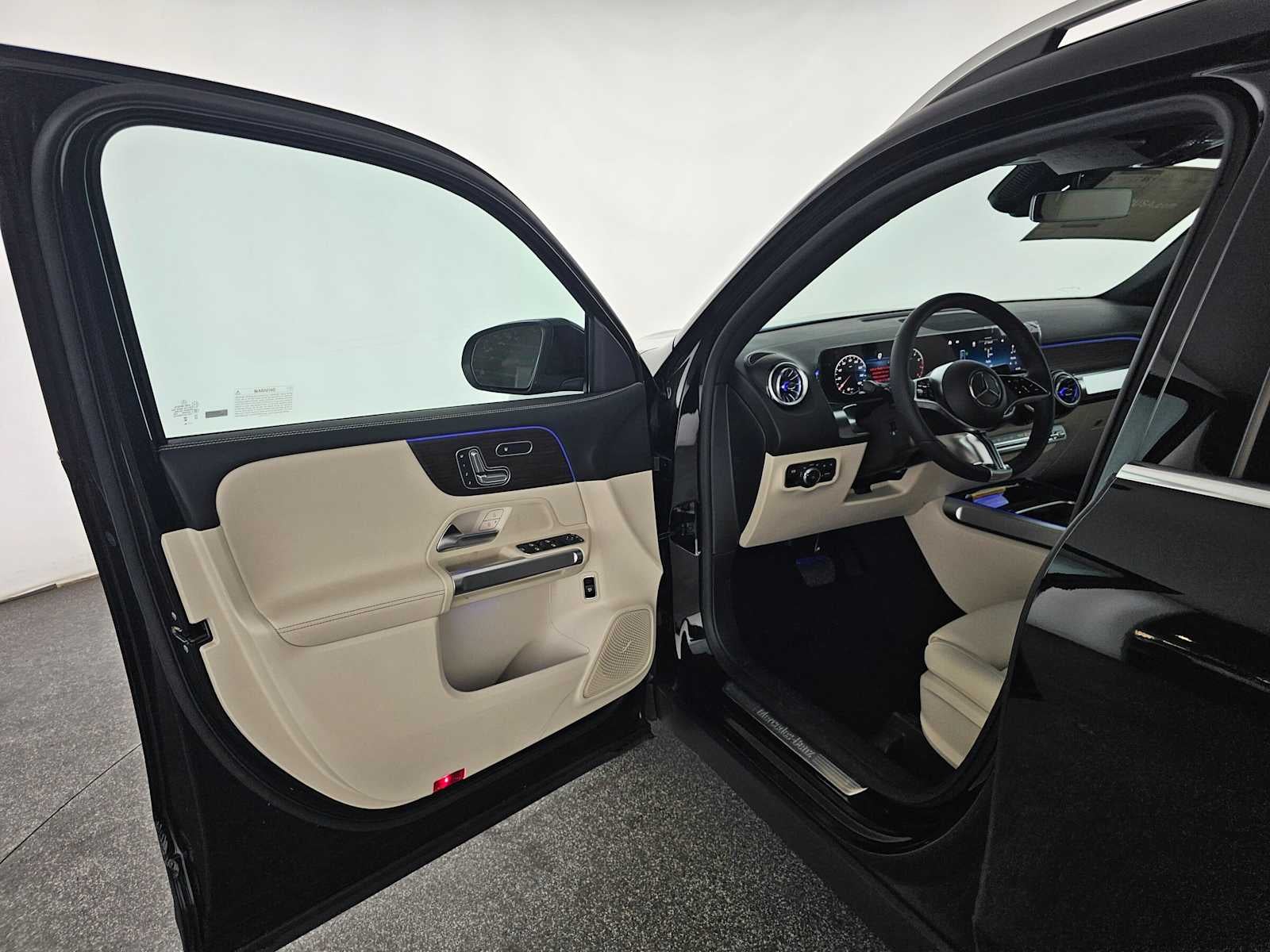 2026 Mercedes-Benz GLB 250 SUV