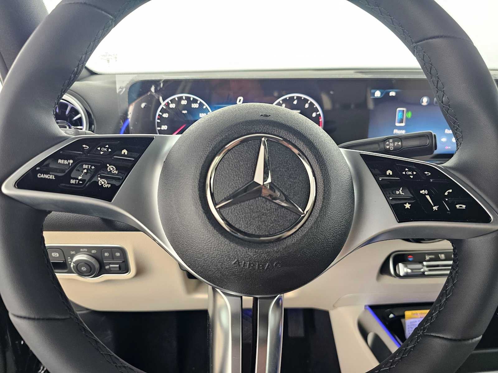 2026 Mercedes-Benz GLB 250 SUV