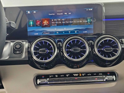 2026 Mercedes-Benz GLB 250 SUV