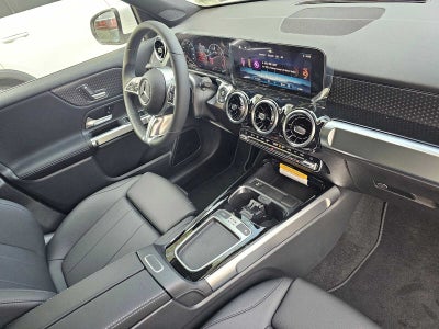 2026 Mercedes-Benz GLB 250 SUV
