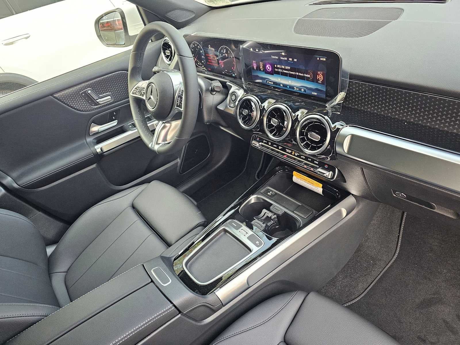 2026 Mercedes-Benz GLB 250 SUV