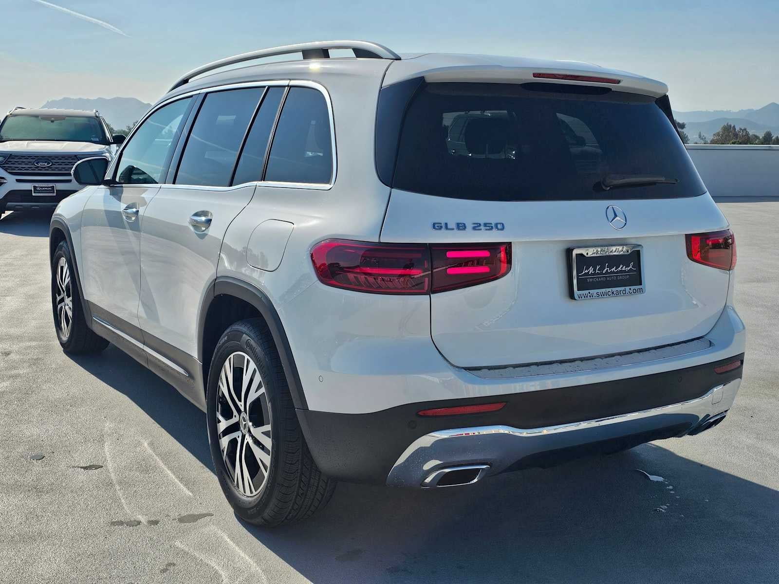 2026 Mercedes-Benz GLB 250 SUV