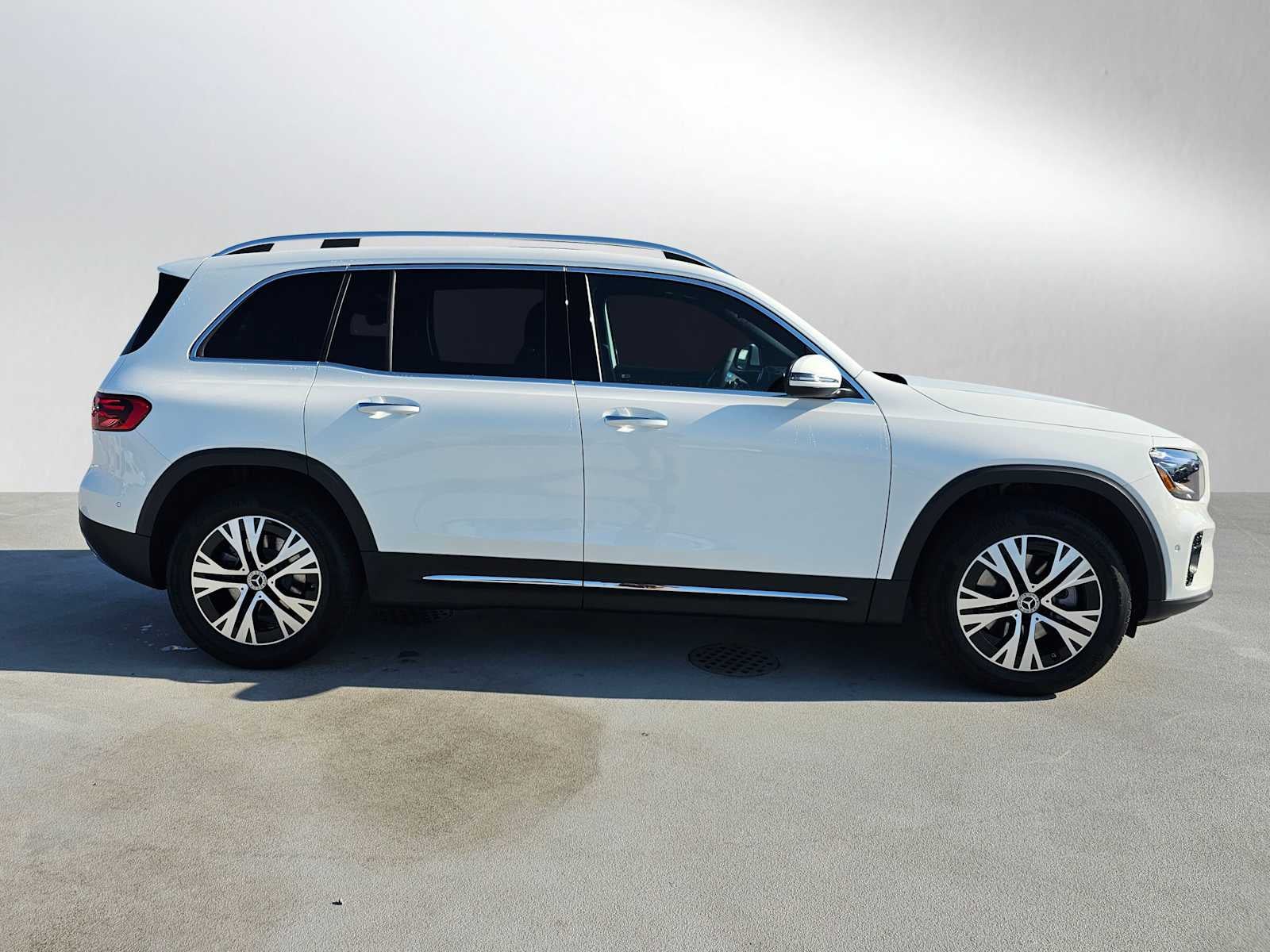 2026 Mercedes-Benz GLB 250 SUV