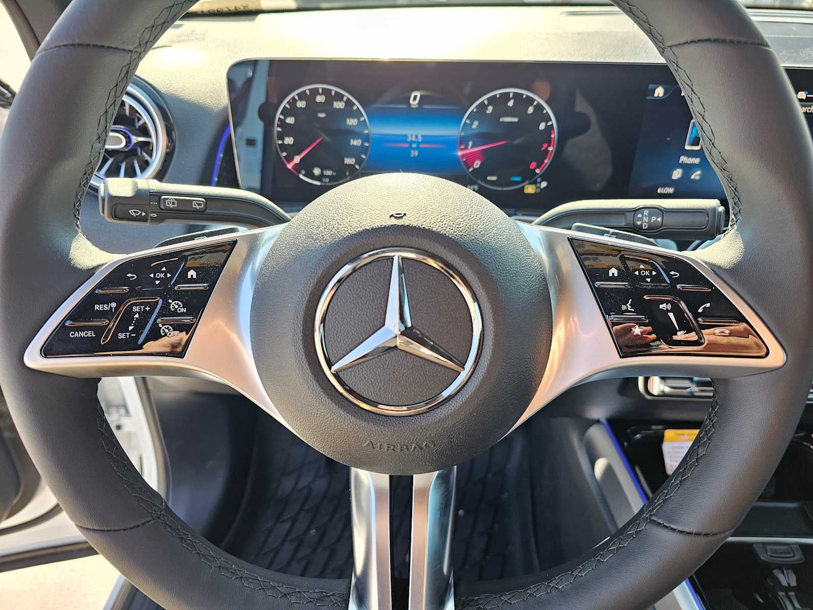 2026 Mercedes-Benz GLB 250 SUV