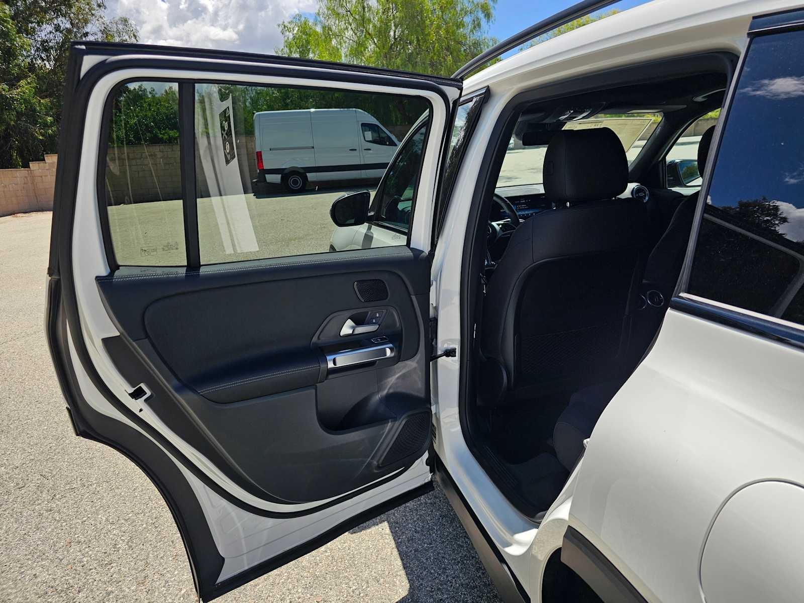 2026 Mercedes-Benz GLB 250 SUV